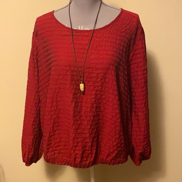 ⚡️⚡️5/$20 ⚡️⚡️LOFT Burgundy Maroon top - Picture 2 of 6